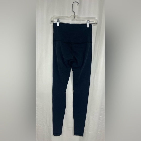 Lululemon Wunder Under Pant Roll Down
Diamond Jacquard Space Dye Black Nightfall - Picture 7 of 9